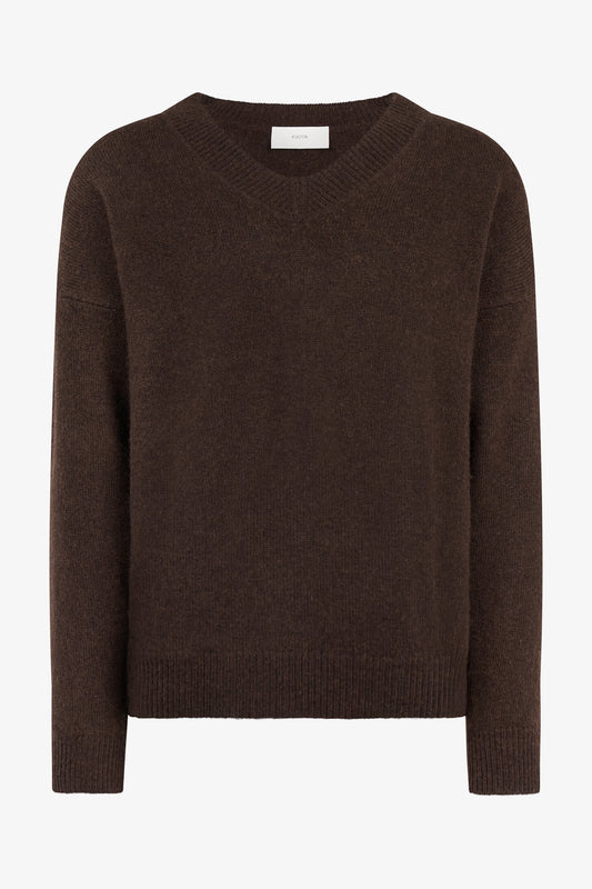 Lee Sweater in espresso — front view
