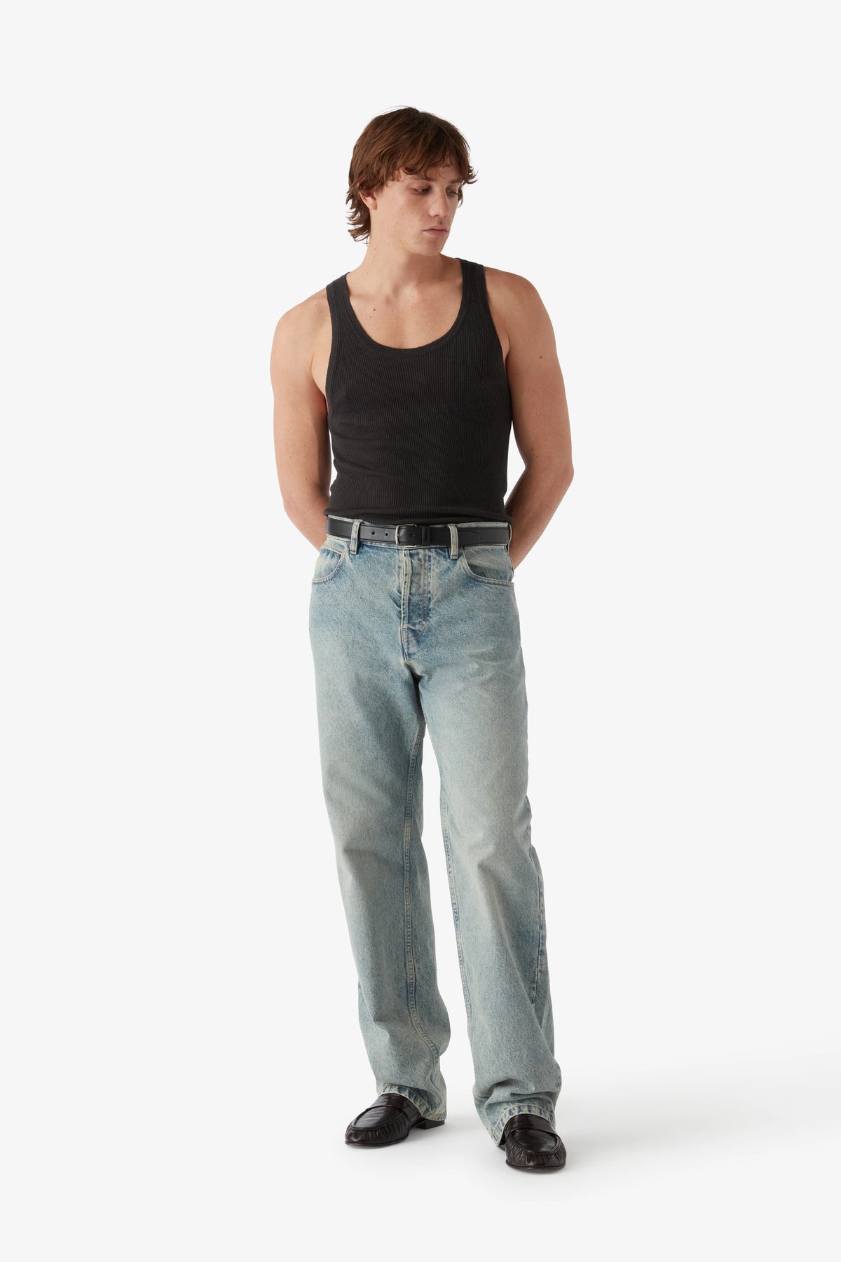 
Michael Singlet in charcoal — on-model view 75