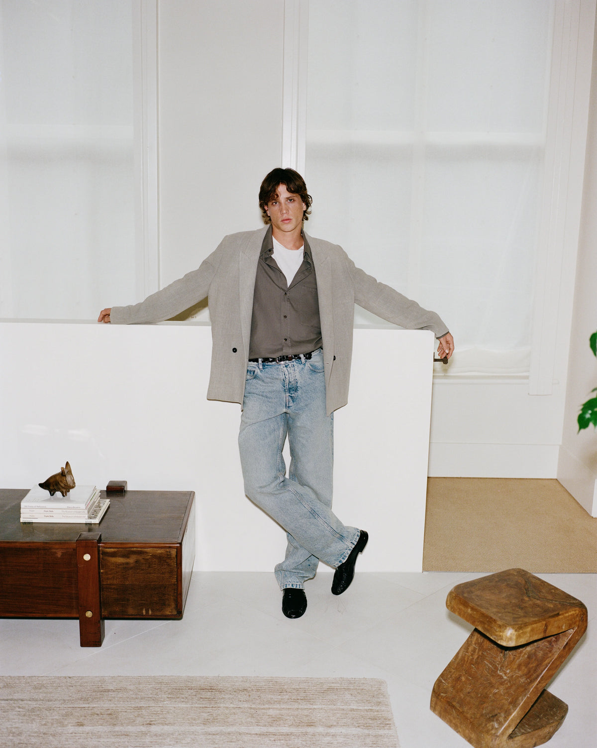 
Tom Straight Jean in light wash — lookbook image 3