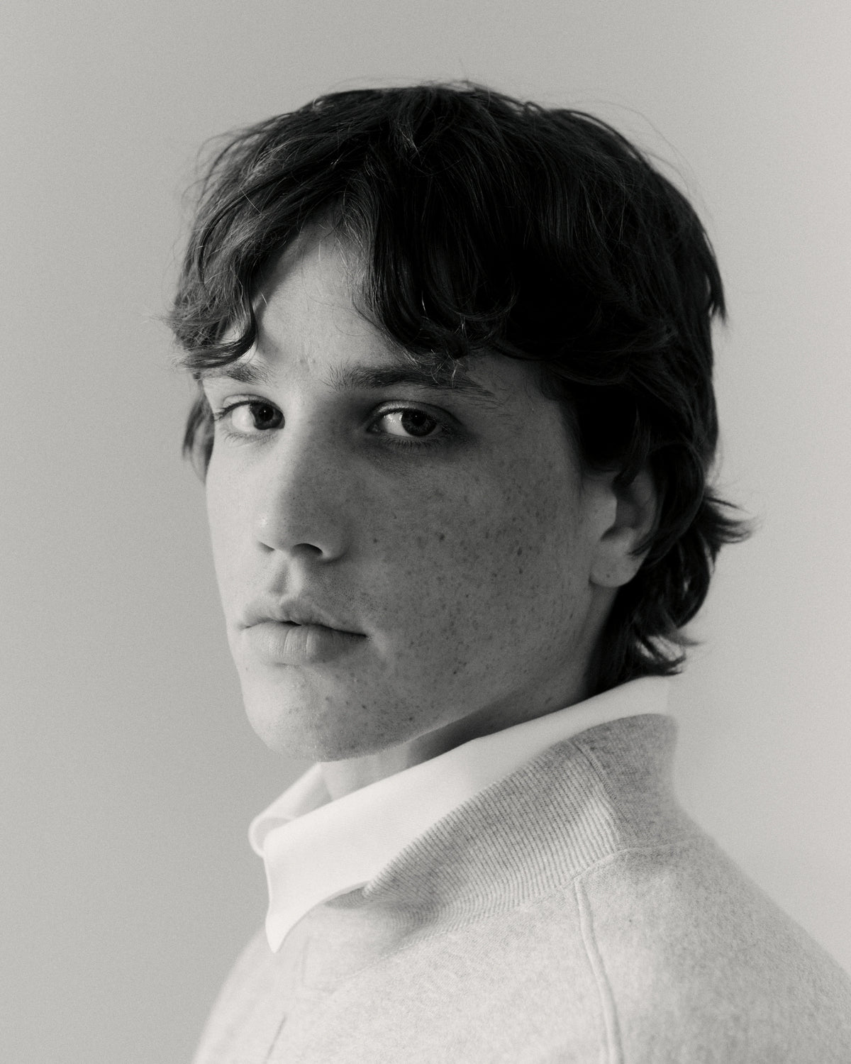 
Garth Mockneck Sweatshirt in melange — lookbook image 11