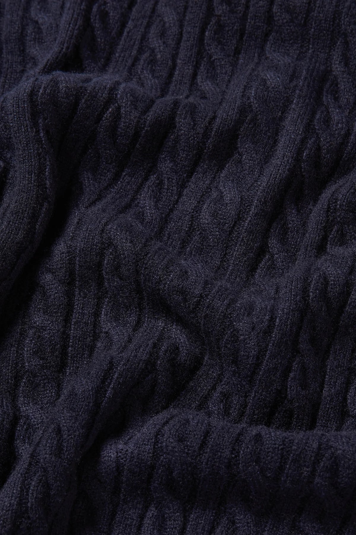 
Renné Knitted Cable Polo in navy — detail view